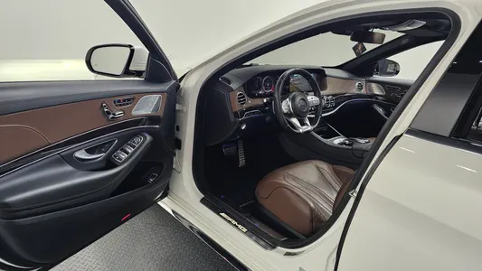 Mercedes-Benz S-Class W222 S63 AMG 4MATIC+ 2018 10