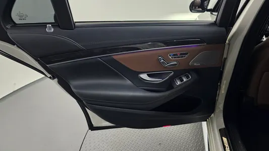 Mercedes-Benz S-Class W222 S63 AMG 4MATIC+ 2018 25