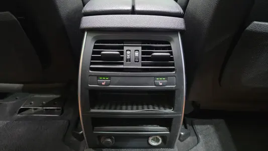 BMW 5 Series GT (F07) GT ED Edition 2012 14