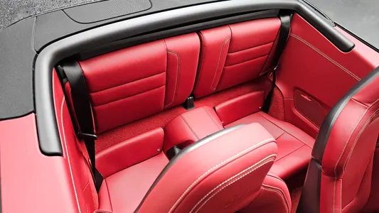 Porsche 911 (992) 4S 2024 11