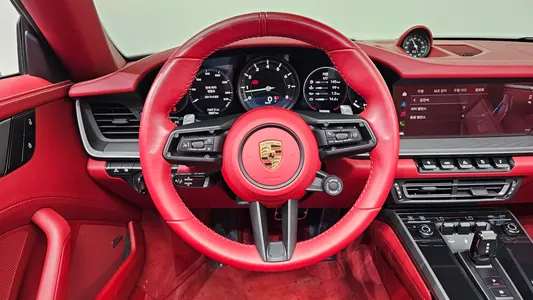 Porsche 911 (992) 4S 2024 12
