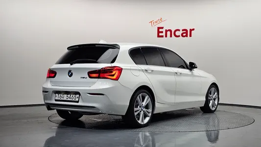 BMW 1 Series (F20) 118d 5 2019