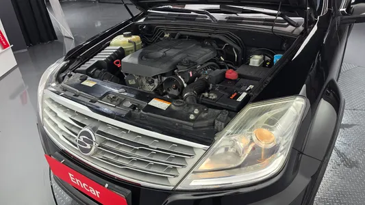 KG Mobility W 2.0 4WD RX7 2014 6
