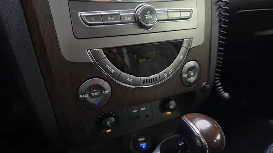 KG Mobility W 2.0 4WD RX7 2014 17
