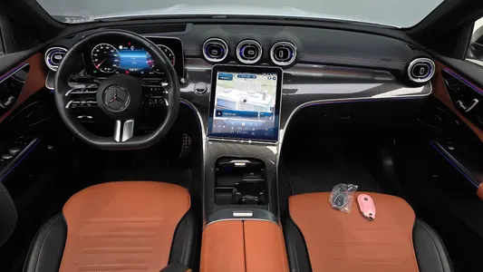 Mercedes-Benz C-Class W206 C300 4MATIC AMG Line 2023 7