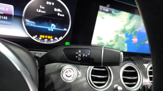 Mercedes-Benz E-Class W213 E300 4MATIC 2019 9