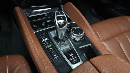 BMW X6 (F16) xDrive 30d 2015 9
