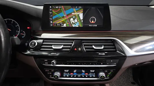 BMW 6 Series GT (G32) 620d xDrive 2019 14