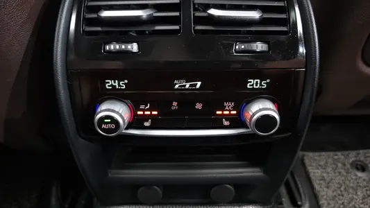 BMW 6 Series GT (G32) 620d xDrive 2019 27