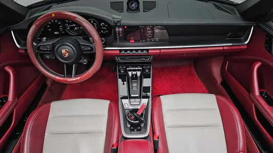 Porsche 911 (992) 4 2020 7