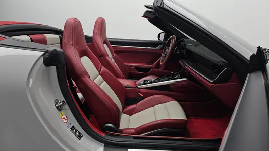 Porsche 911 (992) 4 2020 10