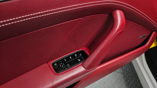 Porsche 911 (992) 4 2020 18
