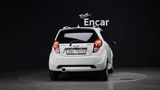 Chevrolet Spark LT 2013 4