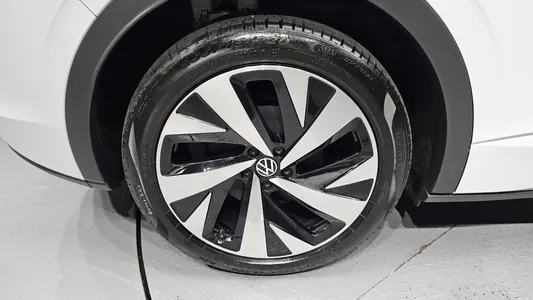 Volkswagen ID.5 2025 4