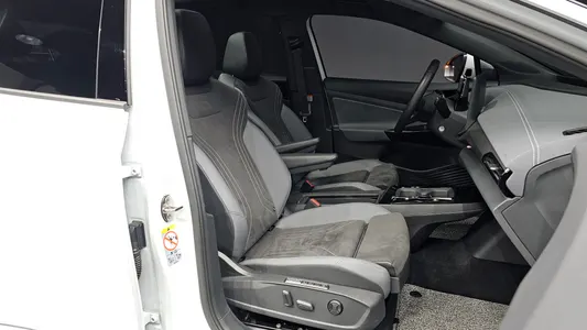 Volkswagen ID.5 2025 10