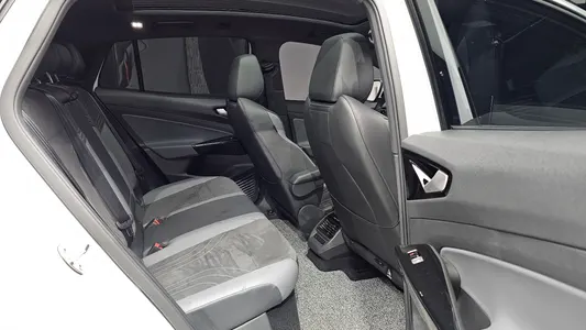Volkswagen ID.5 2025 11