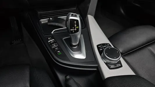 BMW 3 Series GT (F34) GT 320d M 2020 9