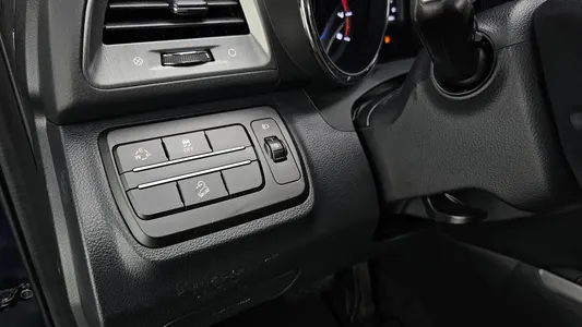 KG Mobility 티볼리 아머 2WD 2019 16