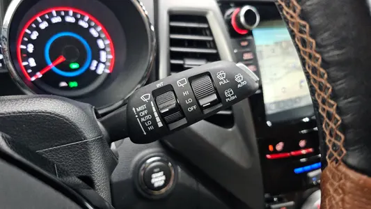 KG Mobility 티볼리 아머 2WD 2019 18