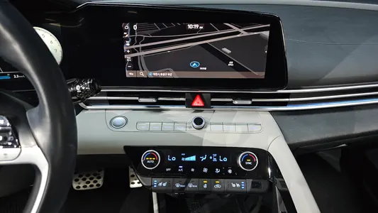 Hyundai (CN7) 1.6 2020 13