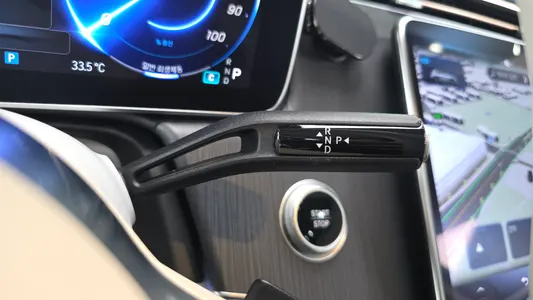 Mercedes-Benz EQE SUV X294 EQE500 4MATIC 2023 9