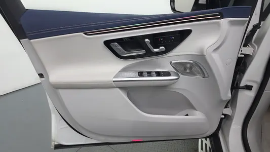 Mercedes-Benz EQE SUV X294 EQE500 4MATIC 2023 24