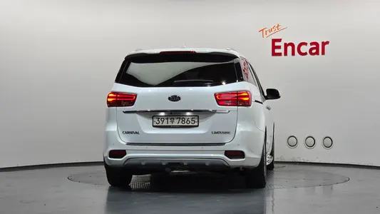 Kia 카니발 7 2020 4