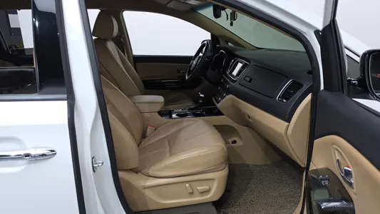 Kia 카니발 7 2020 26