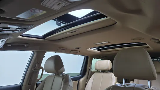 Kia 카니발 7 2015 14