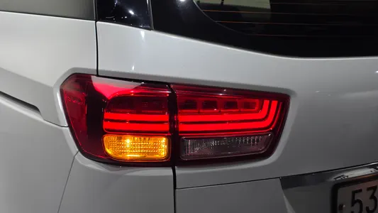 Kia 카니발 7 2015 23