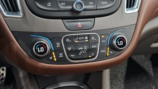 Chevrolet 말리부 2.0 LT 2016 27