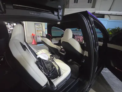 Tesla X 2024 6
