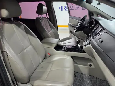 Kia 카니발 7 2015 16