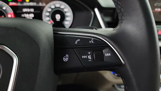 Audi Q5 (FY) 40 TDI 2021 16