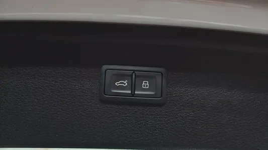 Audi Q5 (FY) 40 TDI 2021 19