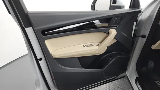 Audi Q5 (FY) 40 TDI 2021 24