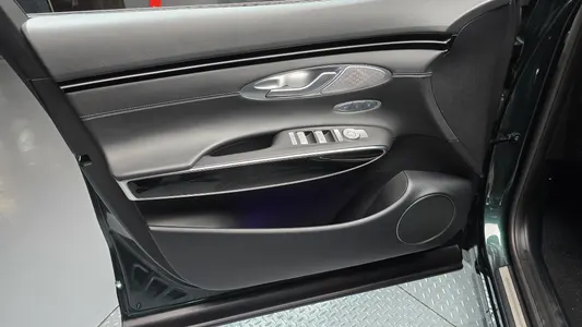 Genesis GV70 2.2 2WD 2021 24