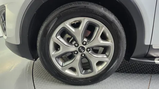 Kia Sorento 2.0 2WD 2015 5