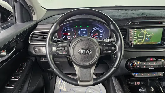 Kia Sorento 2.0 2WD 2015 14