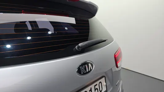Kia Sorento 2.0 2WD 2015 27