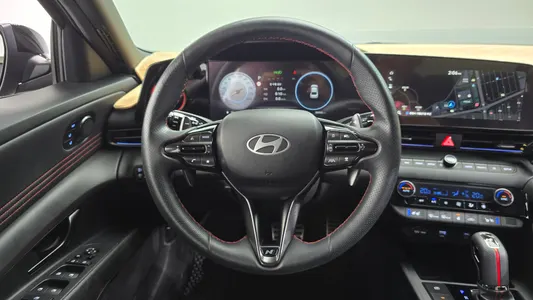 Hyundai (CN7) 1.6 2024 13