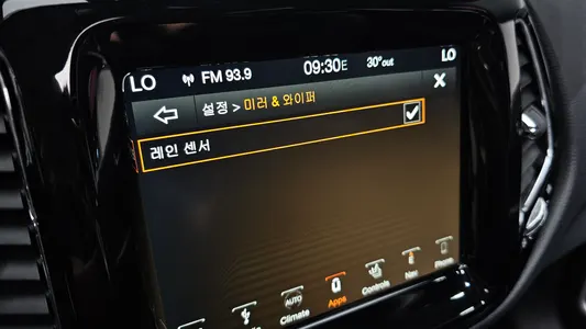 Jeep 2 2.4 AWD 2019 17