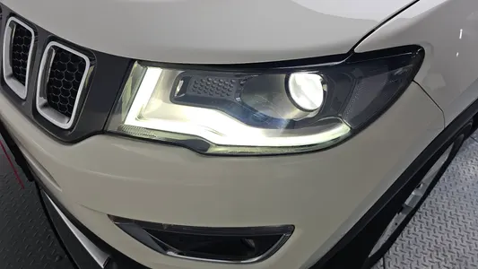 Jeep 2 2.4 AWD 2019 23