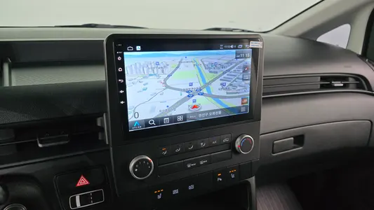 Hyundai Staria L3.5 5 2025 12