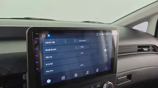 Hyundai Staria L3.5 5 2025 19