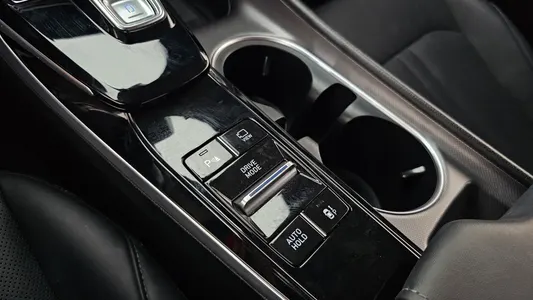 Hyundai (DN8) 2.0 2022 28