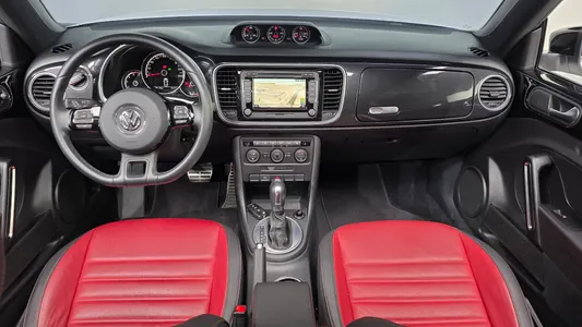 Volkswagen 더 비틀 2.0 TDI 2015 7