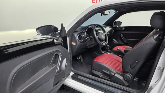 Volkswagen 더 비틀 2.0 TDI 2015 10