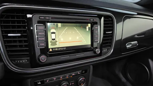 Volkswagen 더 비틀 2.0 TDI 2015 16