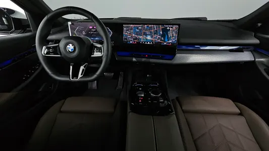 BMW 5 Series (G60) 523d M 2026 7